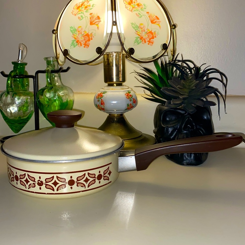 Vintage Sears and Roebuck Pot 1 qt